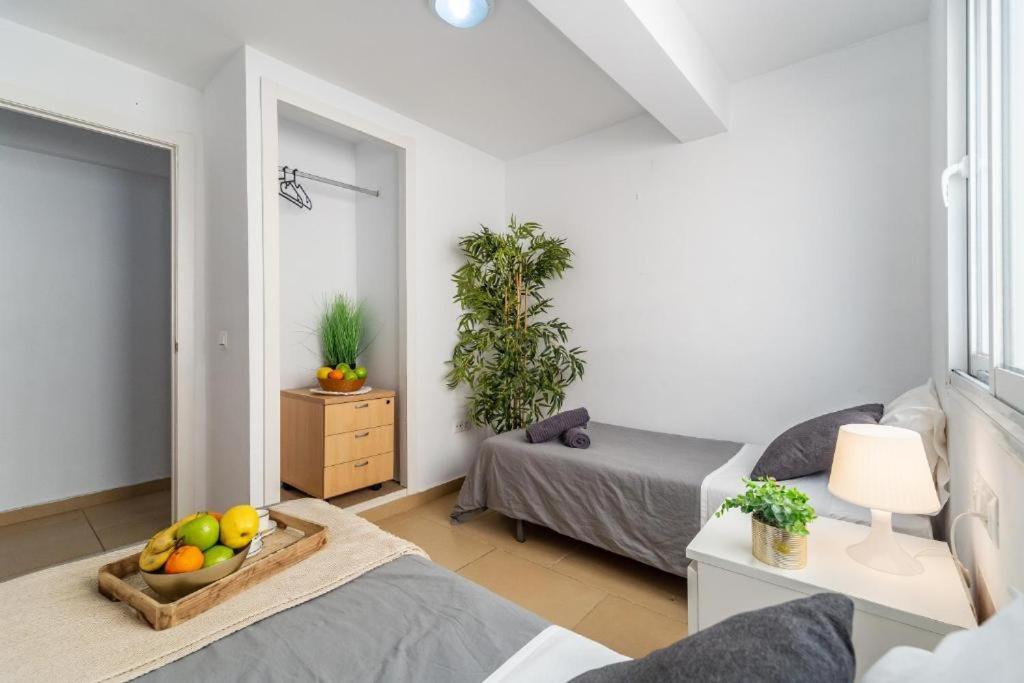 Seaside Boutique Apartment Фуeнхирола Екстериор снимка