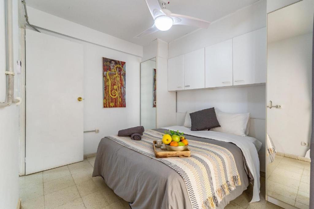 Seaside Boutique Apartment Фуeнхирола Екстериор снимка