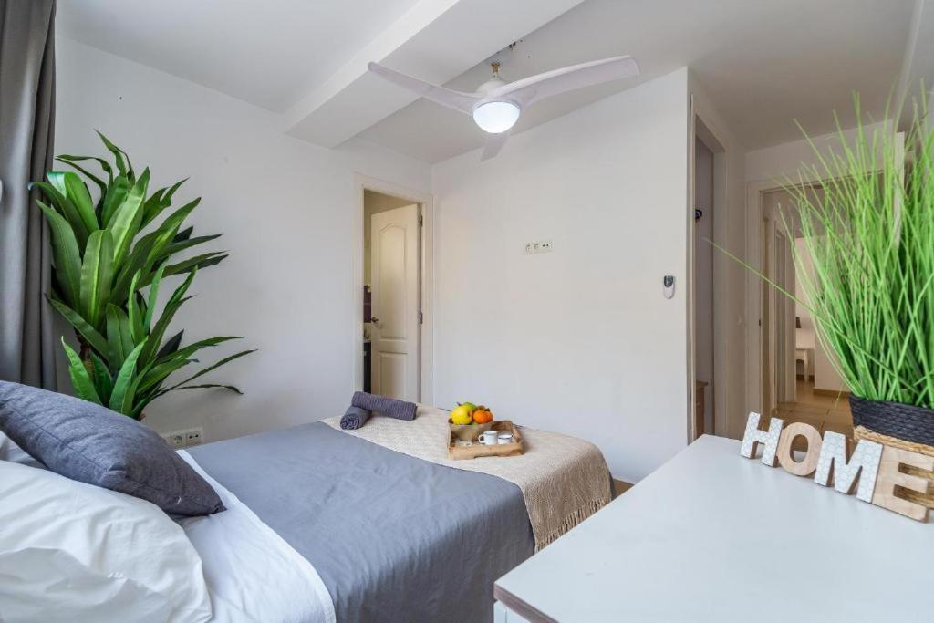 Seaside Boutique Apartment Фуeнхирола Екстериор снимка